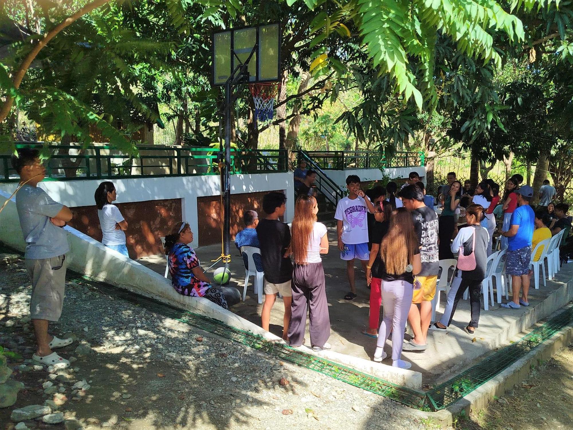 Rea'S Bamboo Resort Gabaldon 外观 照片