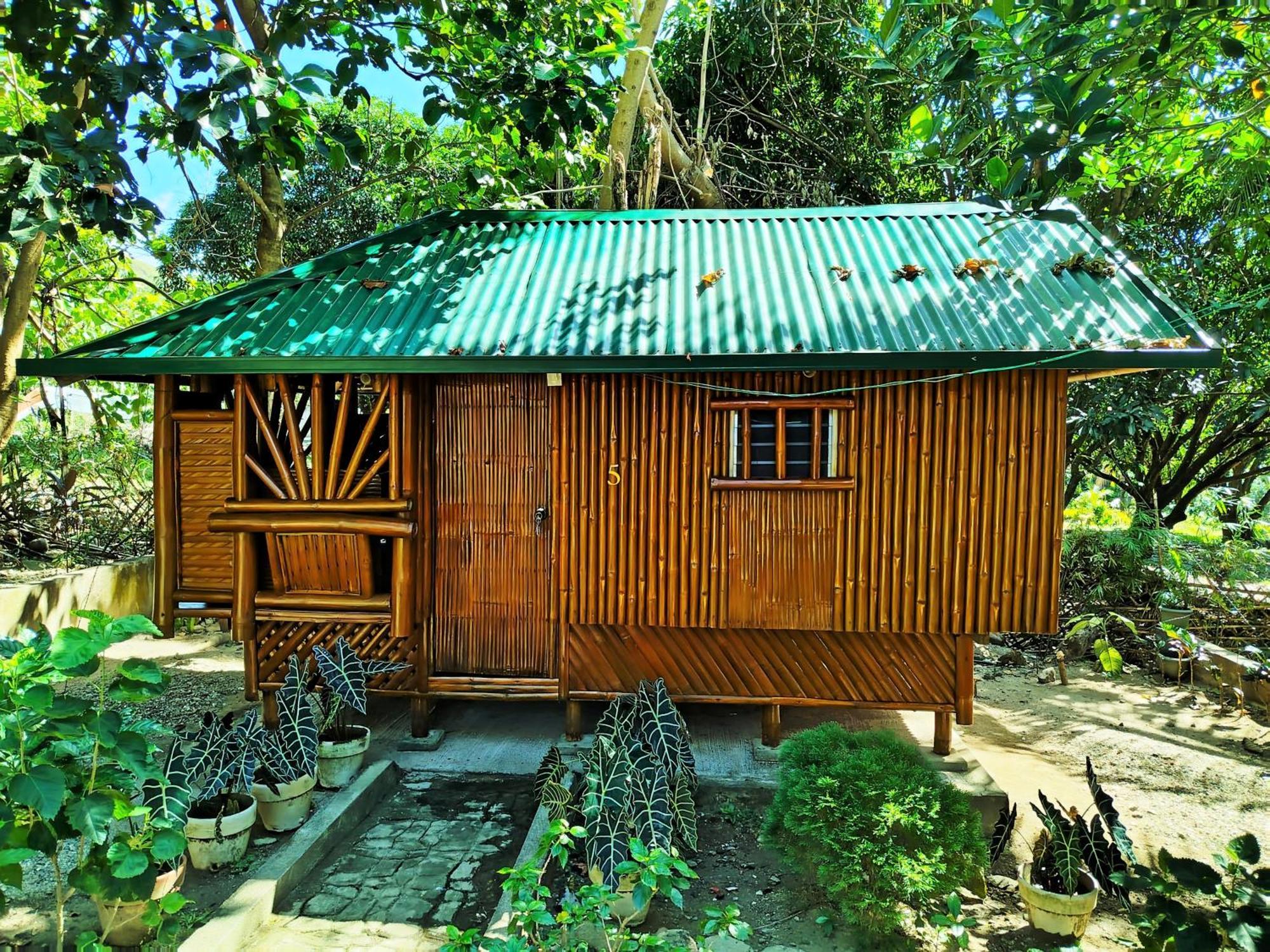 Rea'S Bamboo Resort Gabaldon 客房 照片