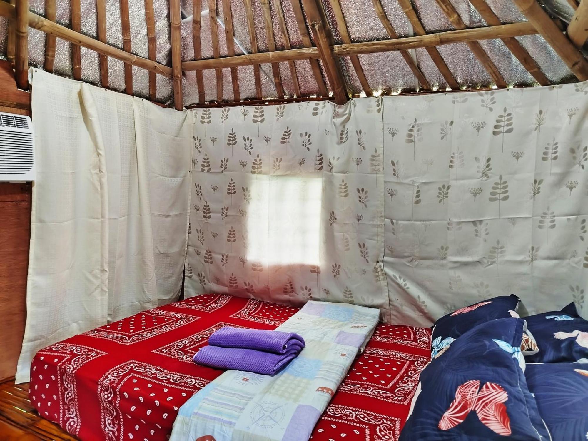 Rea'S Bamboo Resort Gabaldon 客房 照片