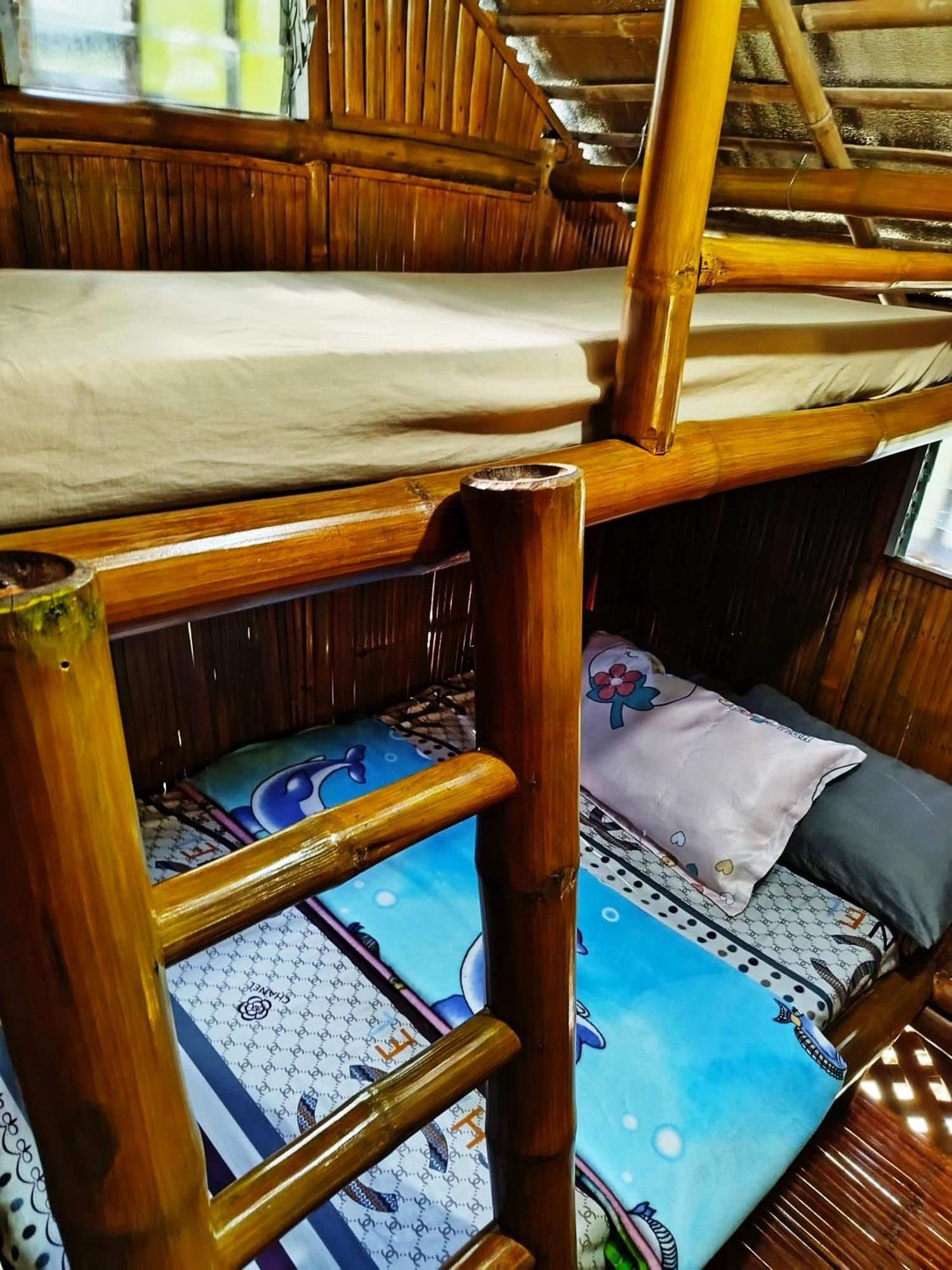 Rea'S Bamboo Resort Gabaldon 客房 照片